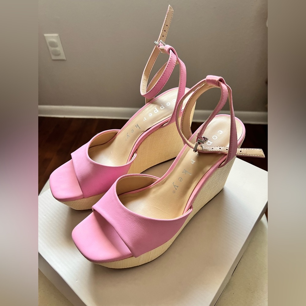 Copper Key, the Hightide Ankle Strap Wedges- Sz 9.5